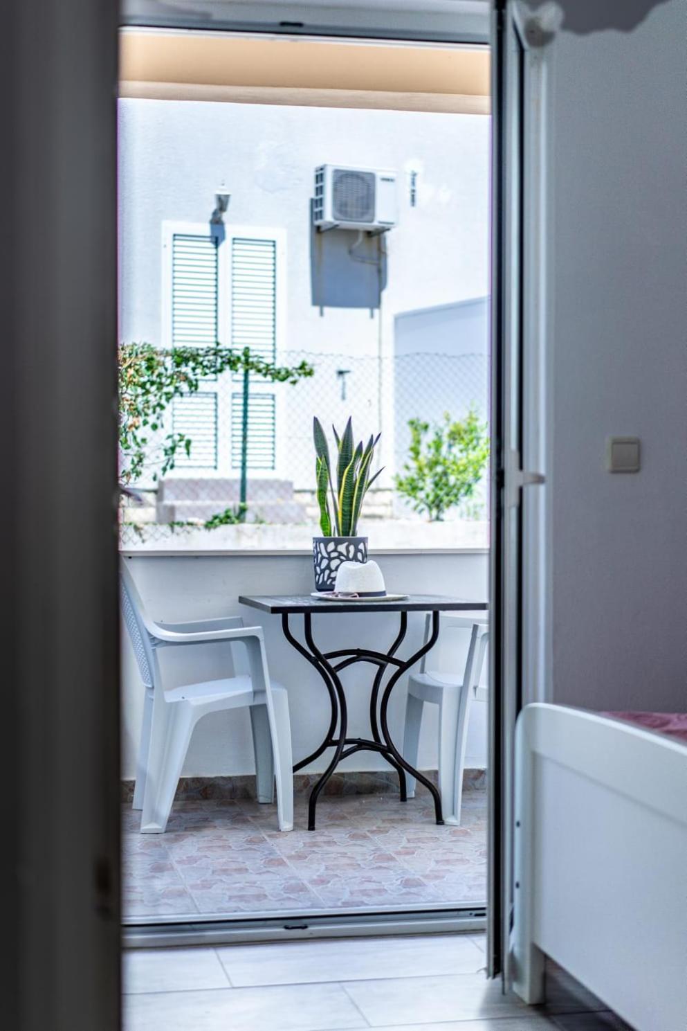 Apartmani Vinko Bibinje Exterior foto